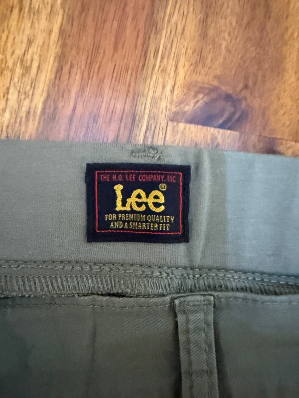 Lee Olive Green Waistband Pants with Branded Patch - Picture 3 of 5